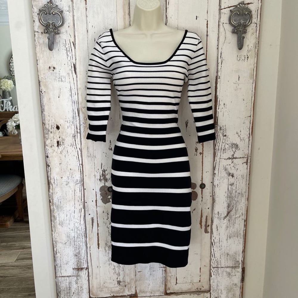 Betsey Johnson Size 6 Woman's Black White Striped Knit Dress